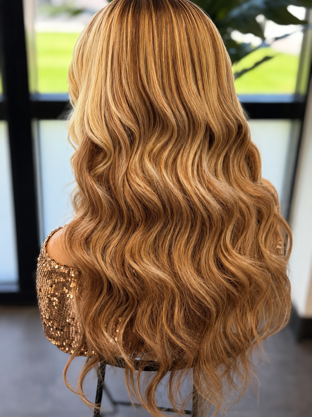 In Stock | 20" 4×4 Lace Closure Wig – Rooted Beige Blonde Biolage